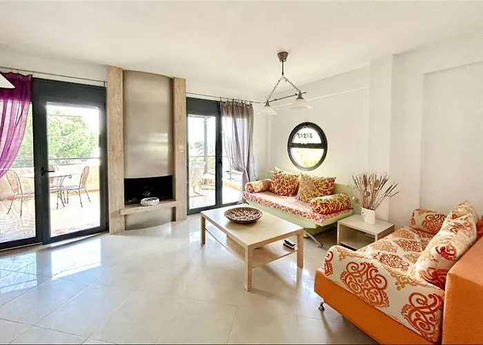 Cristina House 2 Bedrooms 6 Guests 別荘 ハニオティス